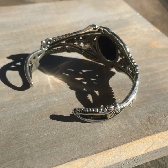 Silver Cuff Bracelet with Blue Lapis